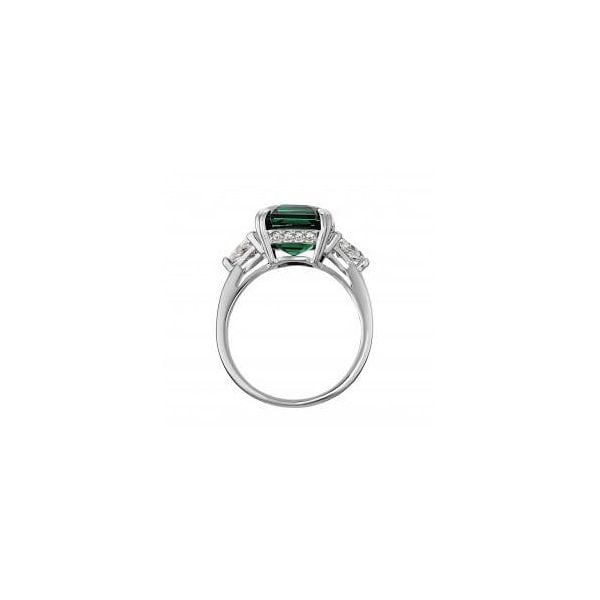 Attract Trilogy cocktail ring Square crystal S60