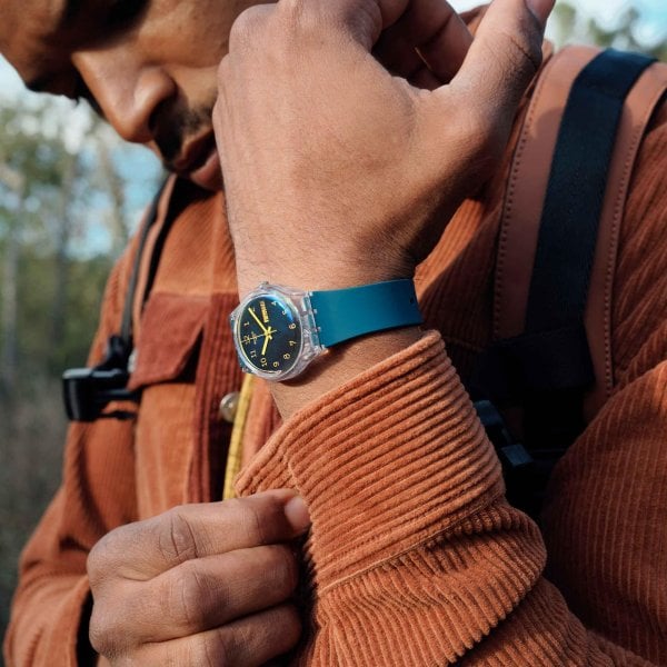 SWATCH ESSENTIALS BLUE AWAY