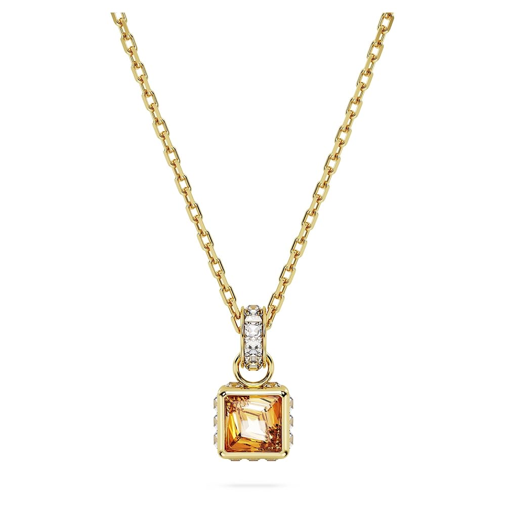 Stilla Yellow Gold Square Necklace