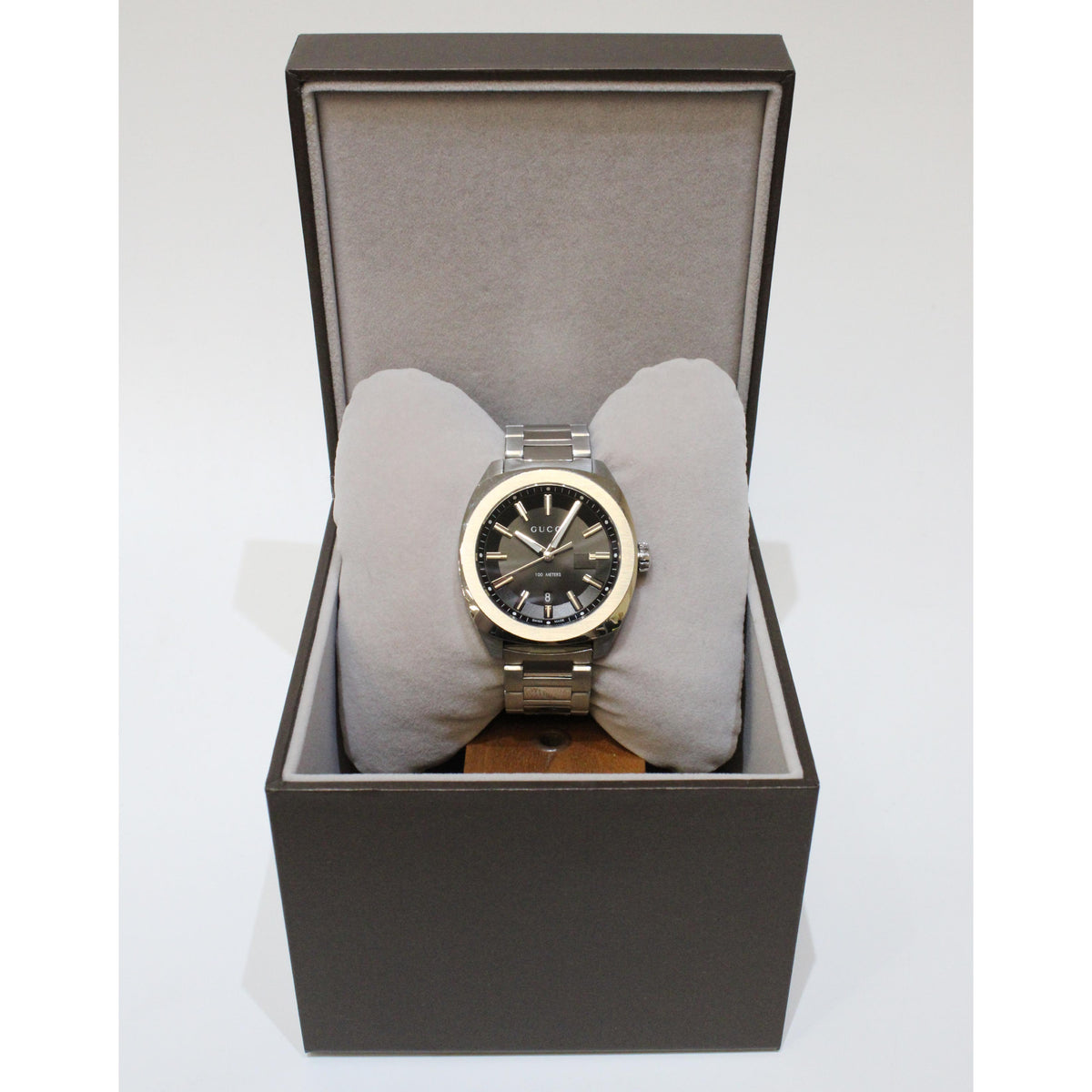 Gucci G-Timeless YA142301 41mm Stainless Steel