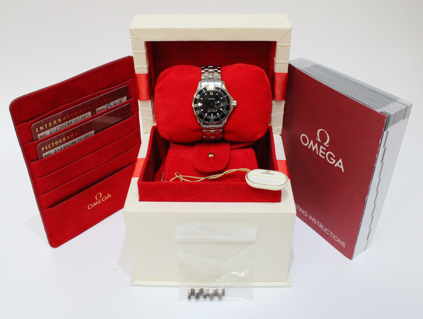 Ladies Seamaster 300 21230286101001