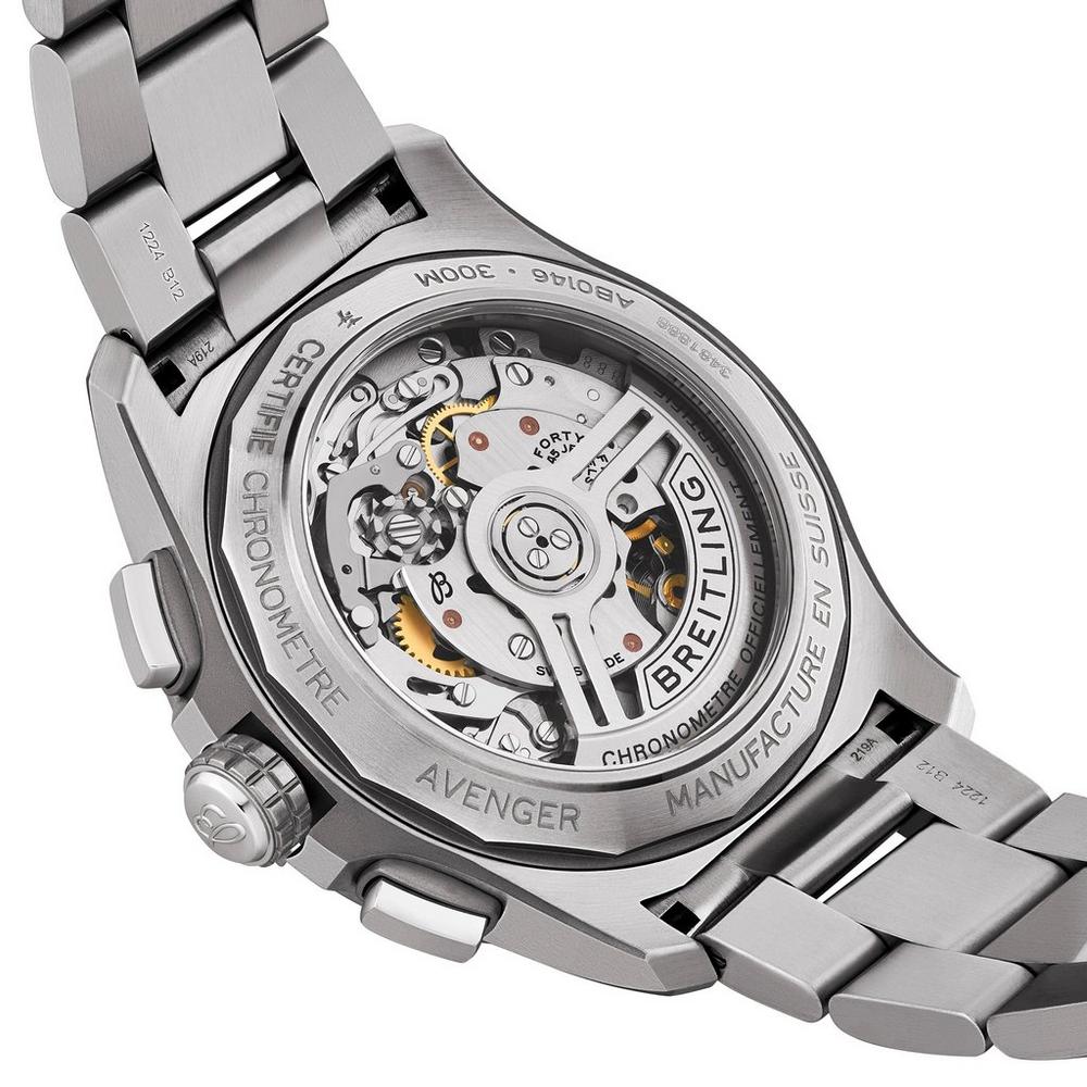 Avenger B01 Chronograph 42 Mens Stainless Steel Green Watch