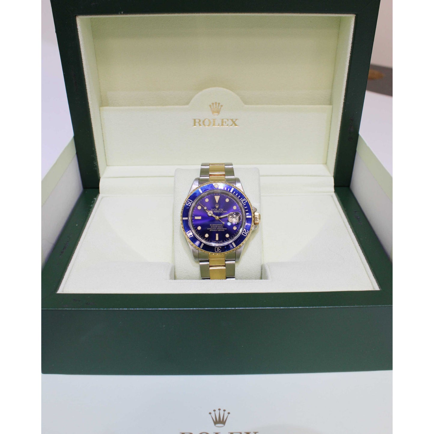Men's Bi-Metal Submariner | Rare Purple Dial 16613