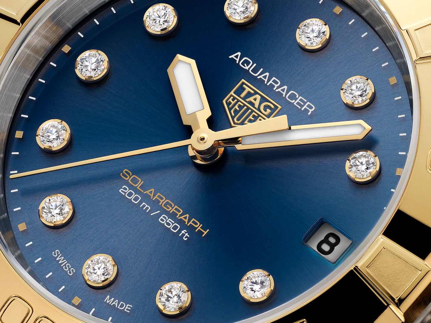TAG Heuer Aquaracer Professional 200 Solargraph