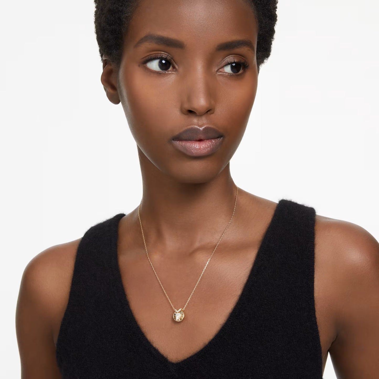 Bella V pendant, Round cut, Gold tone