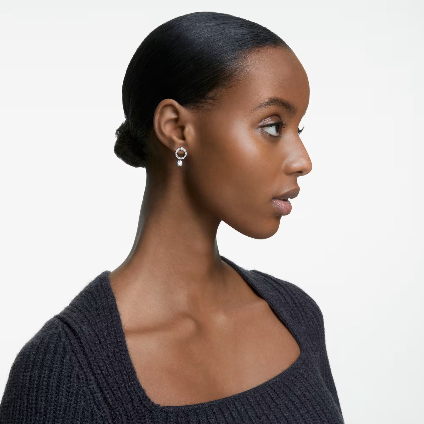 Constella hoop earrings, Round cut, White, Rhodium plated