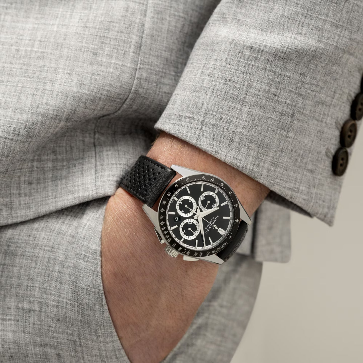 Jazzmaster Performer Chronograph | 42mm Stainless Steel Black Dial