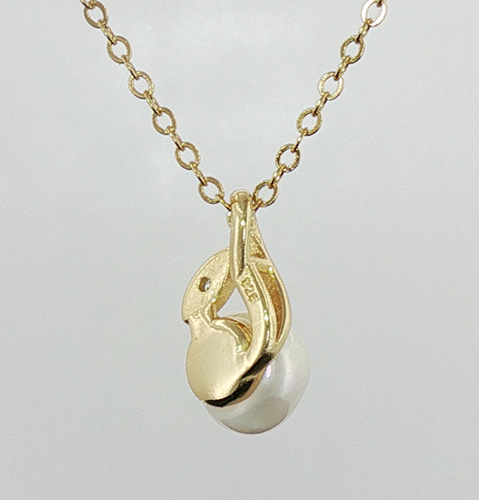 Yellow Gold Plated Sterling Silver Pearl Leaf Design Necklace
