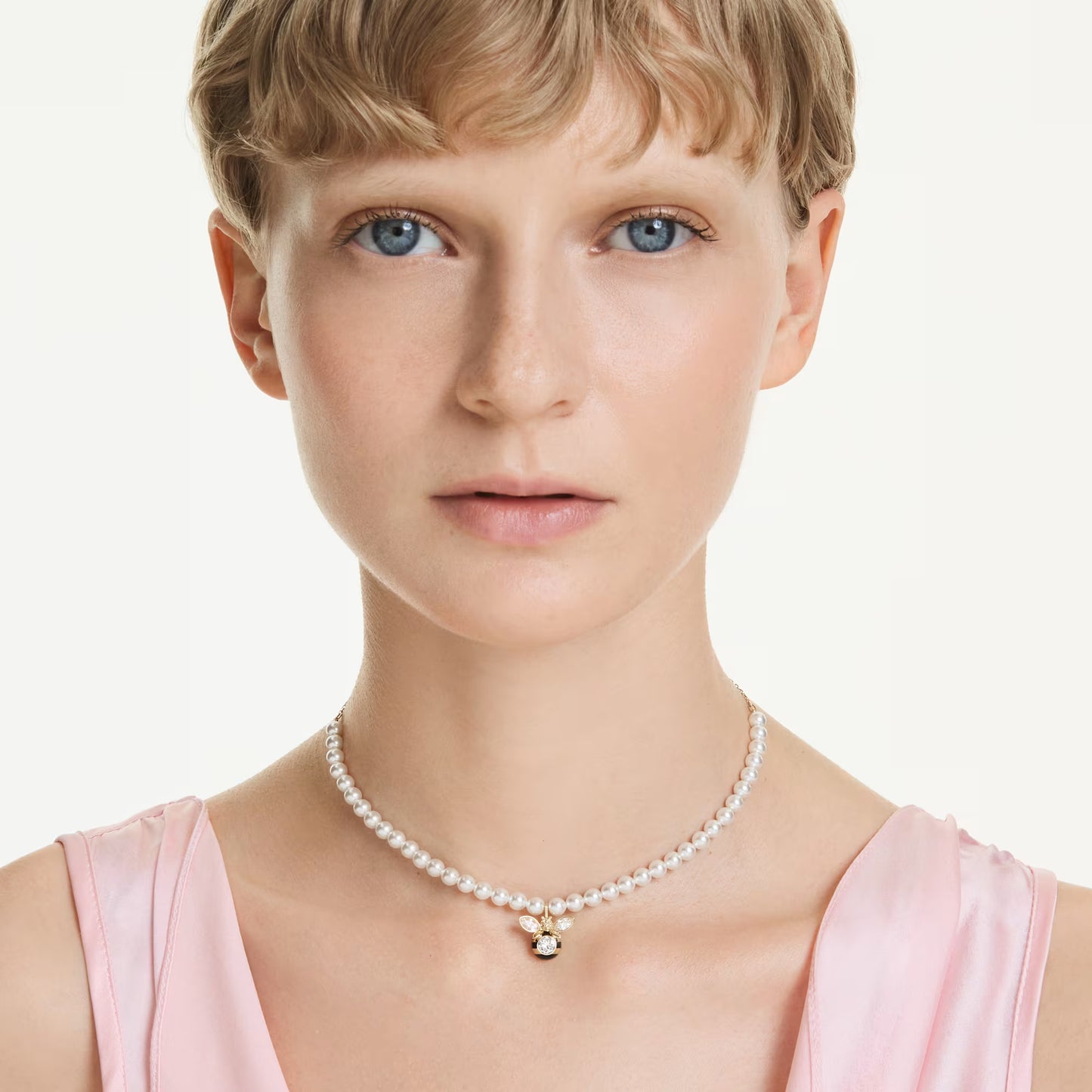 Idyllia choker, Crystal pearl, Mixed cuts, Bee, White, 18K gold finish