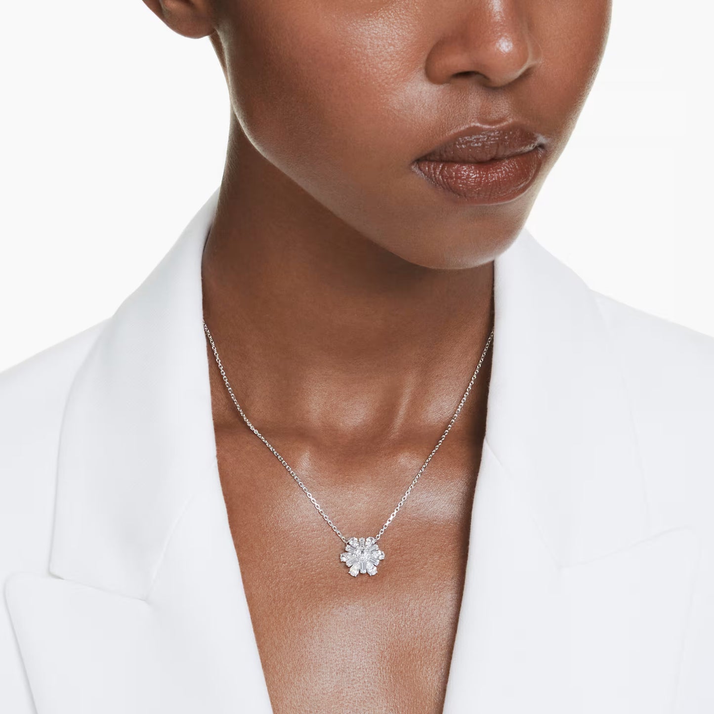 Idyllia pendant, Mixed cuts, Snowflake, White