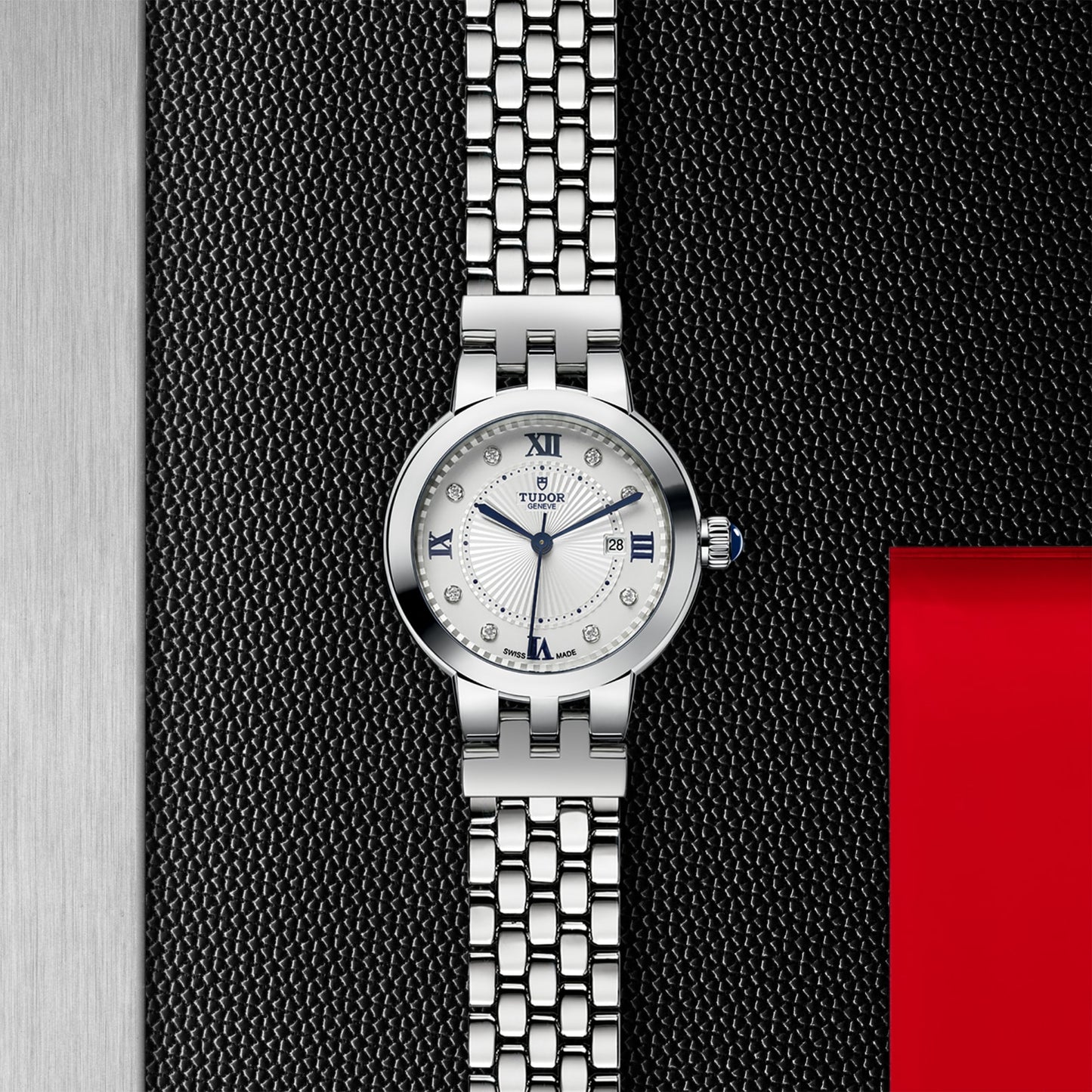 CLAIR DE ROSE 30mm | Steel Case Opaline & Diamond Dot Dial