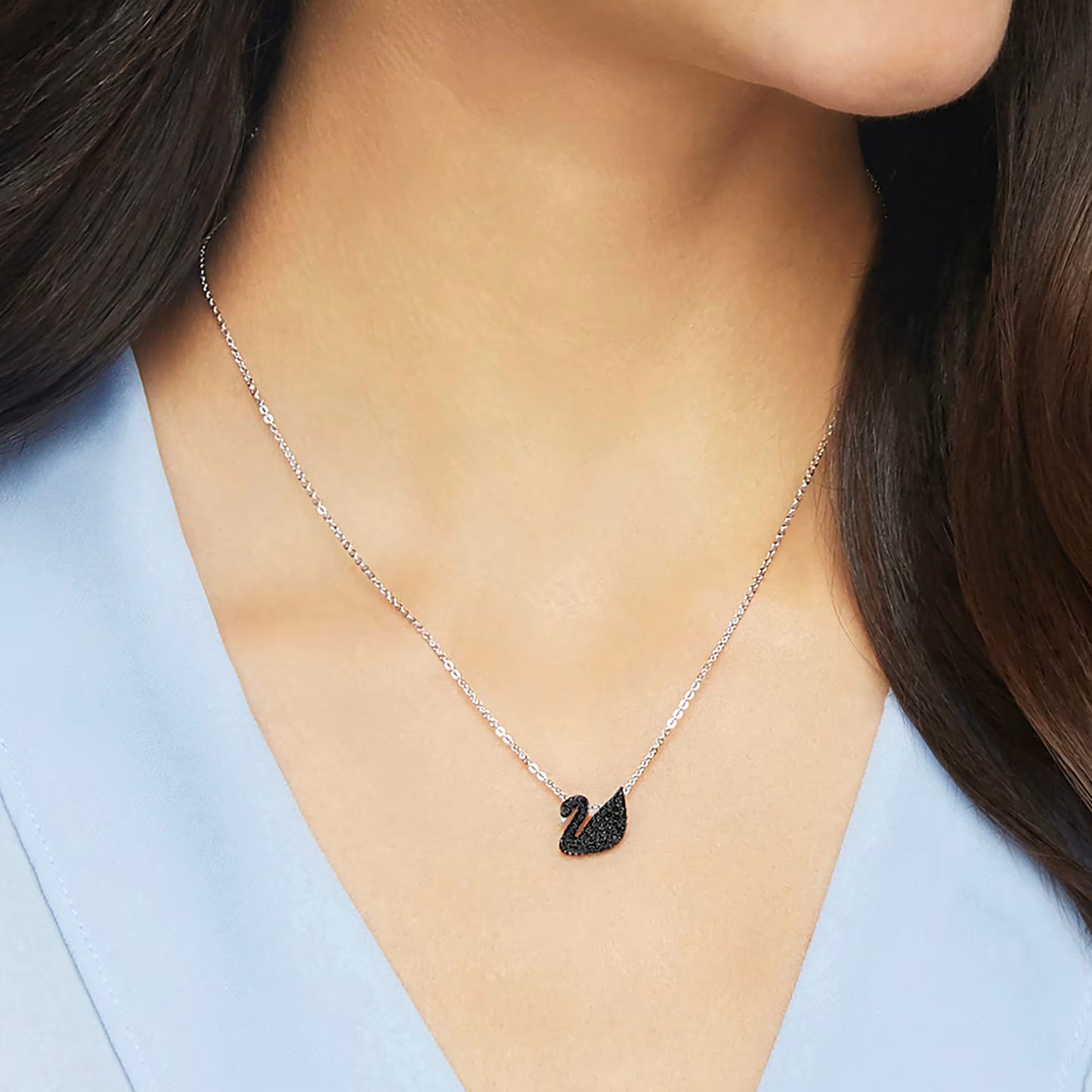 Swan pendant, Swan, Small, Black, Rhodium plated