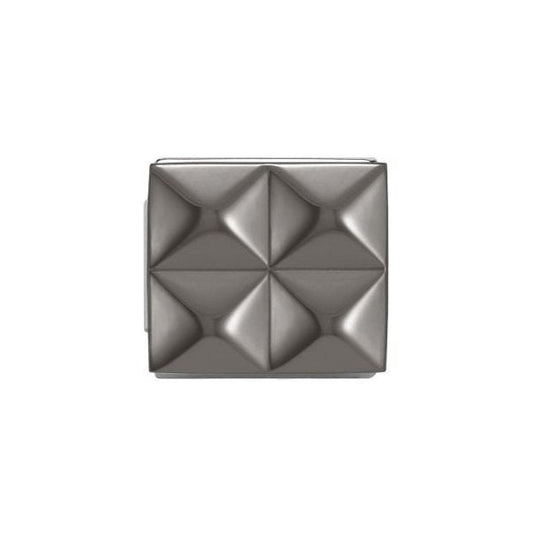 4 small Pyramids