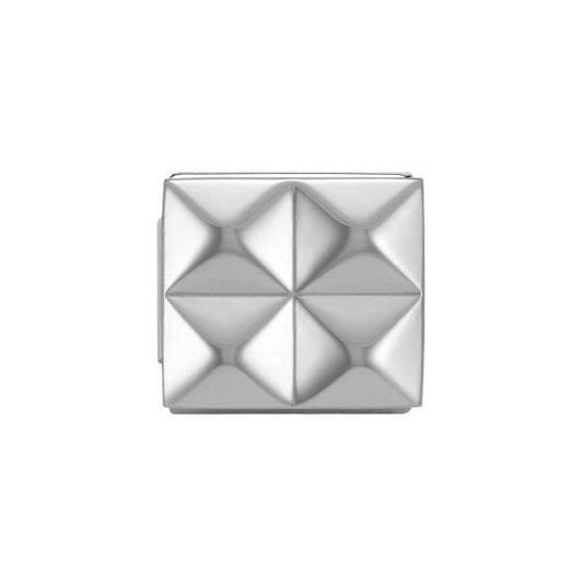 4 small Pyramids