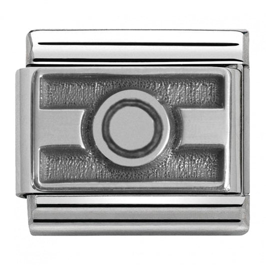 Silver Round Link Pattern Charm