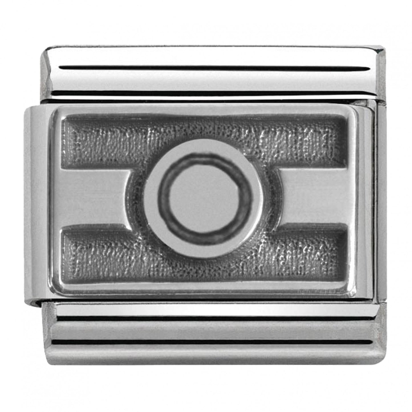 Silver Round Link Pattern Charm