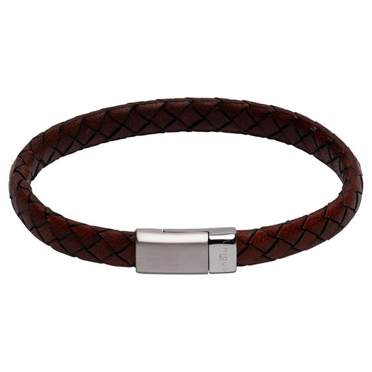 Leather bracelet with steel clasp
