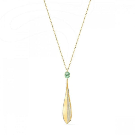 Stunning Pendant Necklace