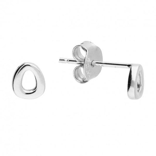 Small initial O stud