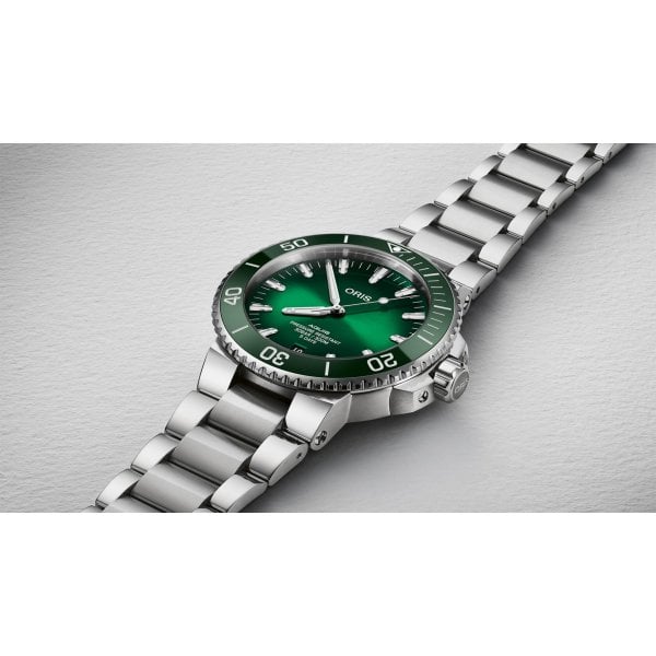 AQUIS DATE CALIBRE 400 43.5MM