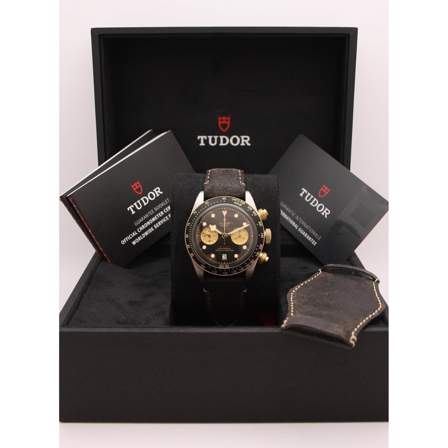 Men's Black Bay Chrono