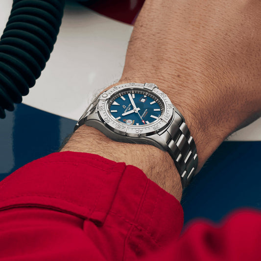 AVENGER AUTOMATIC 42 RED ARROWS