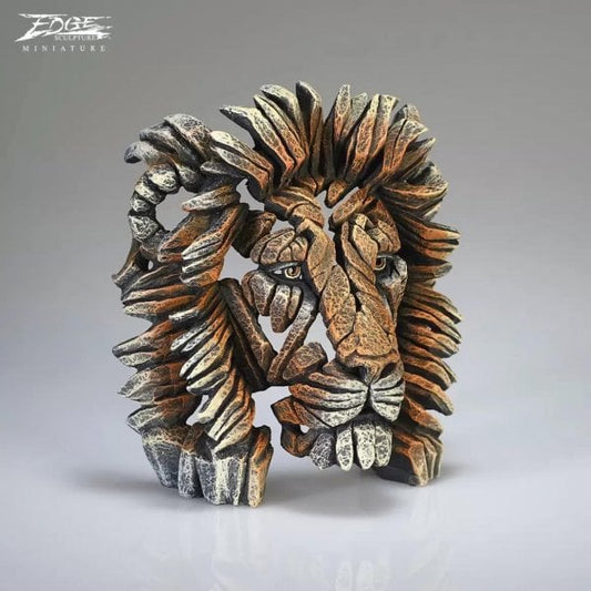 Lion Bust Miniature - Savannah