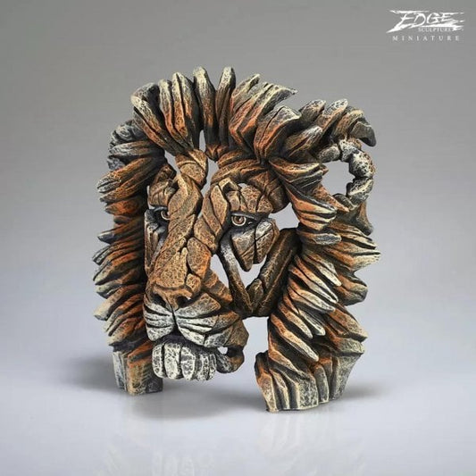 Lion Bust Miniature - Savannah