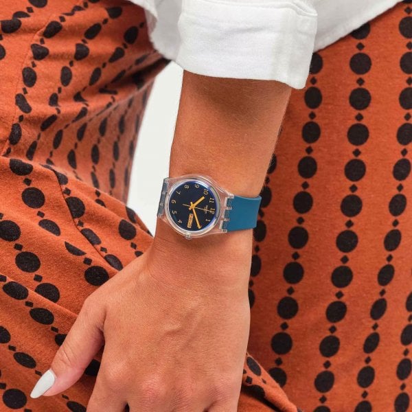 SWATCH ESSENTIALS BLUE AWAY
