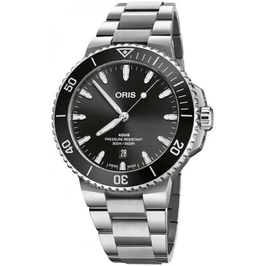Aquis Date 43.5mm