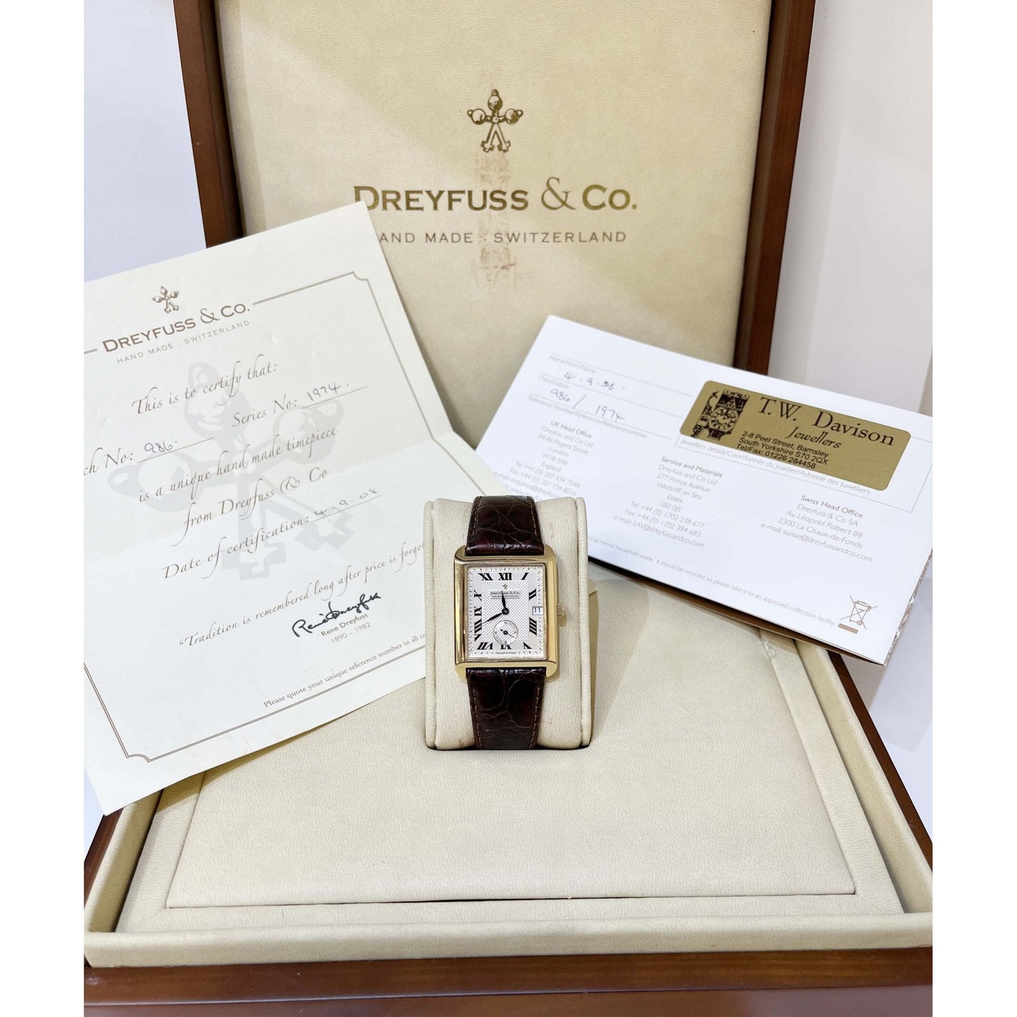 Men's Gold Quartz Watch