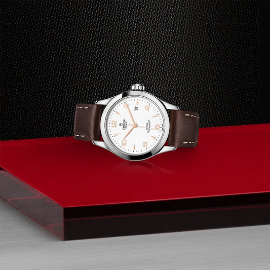 1926 28mm | Steel Case White Dial