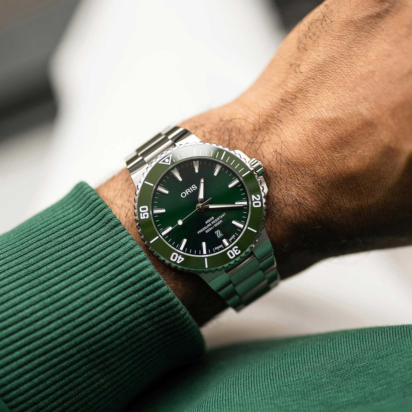 Oris Aquis Date Green 43.5mm
