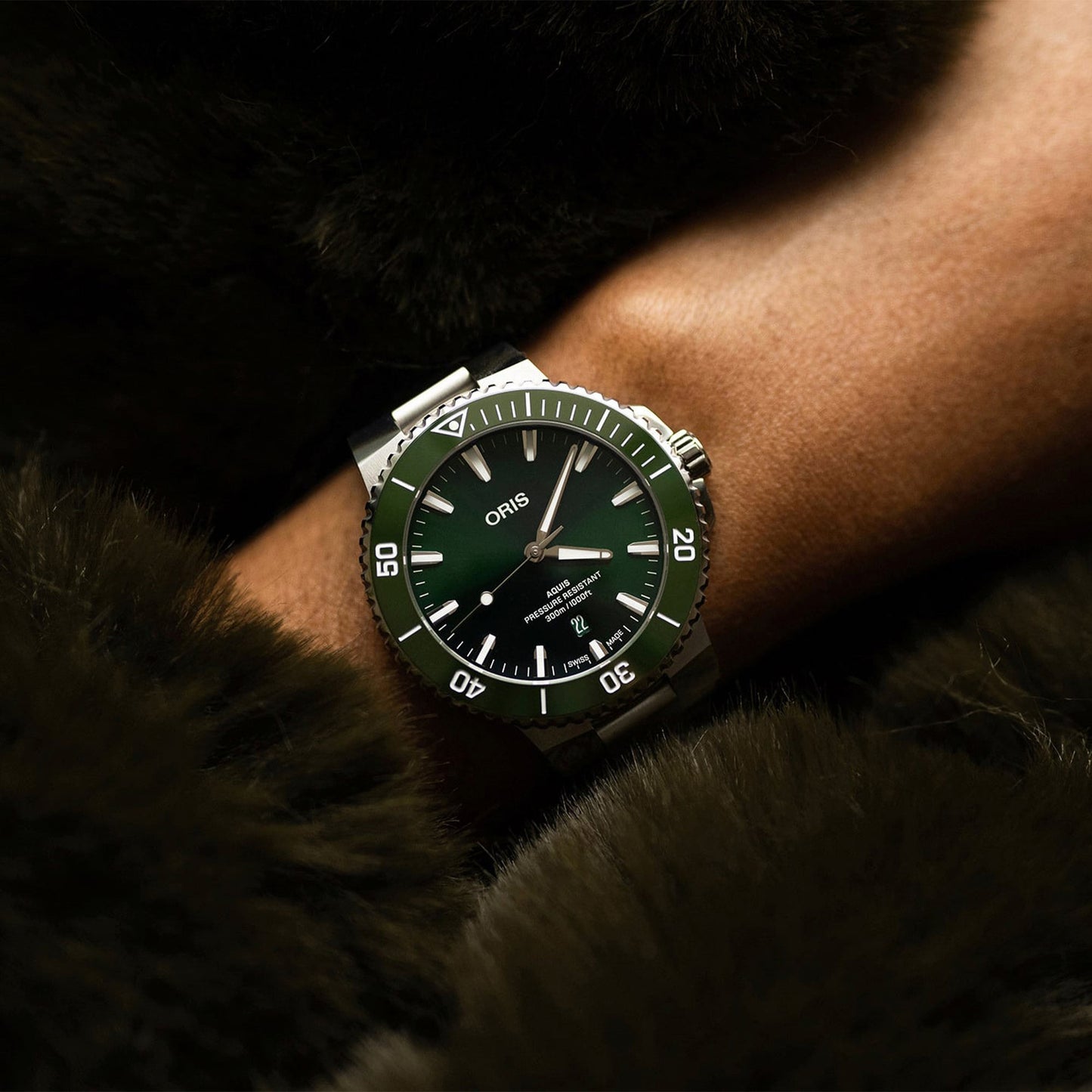 Oris Aquis Date Green 43.5mm