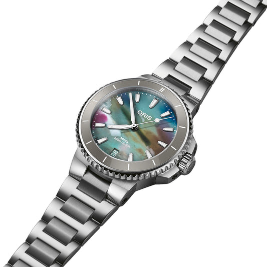 Oris Aquis Date Upcycle 36.5mm