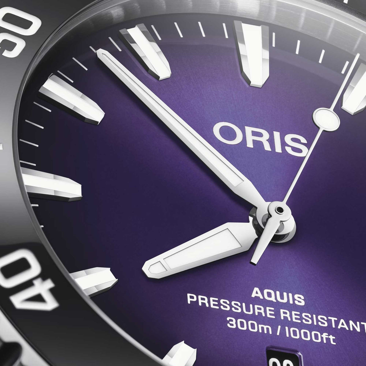 Oris Aquis Date Taste Of Summer 43.5mm