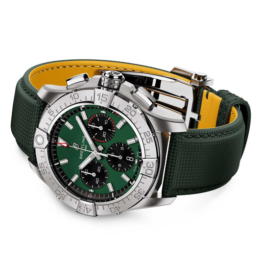 Avenger B01 Chronograph 42 Mens Stainless Steel Green Watch