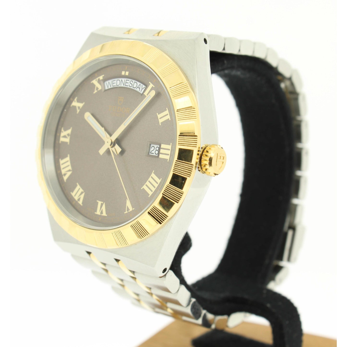 Men's Bi-Metal Royal Date-Day M28603-0007