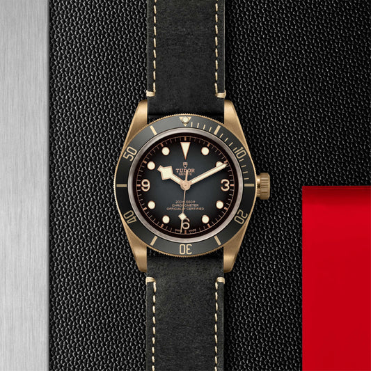 Black Bay Bronze | 43mm bronze (COSC)