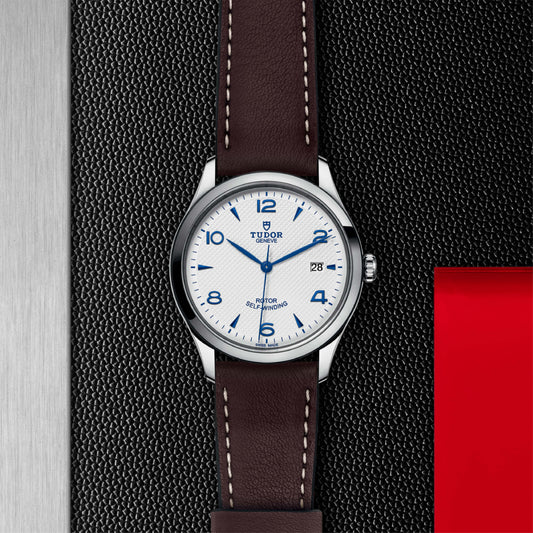 1926 39mm Steel Case Opaline and Blue Dial Watch