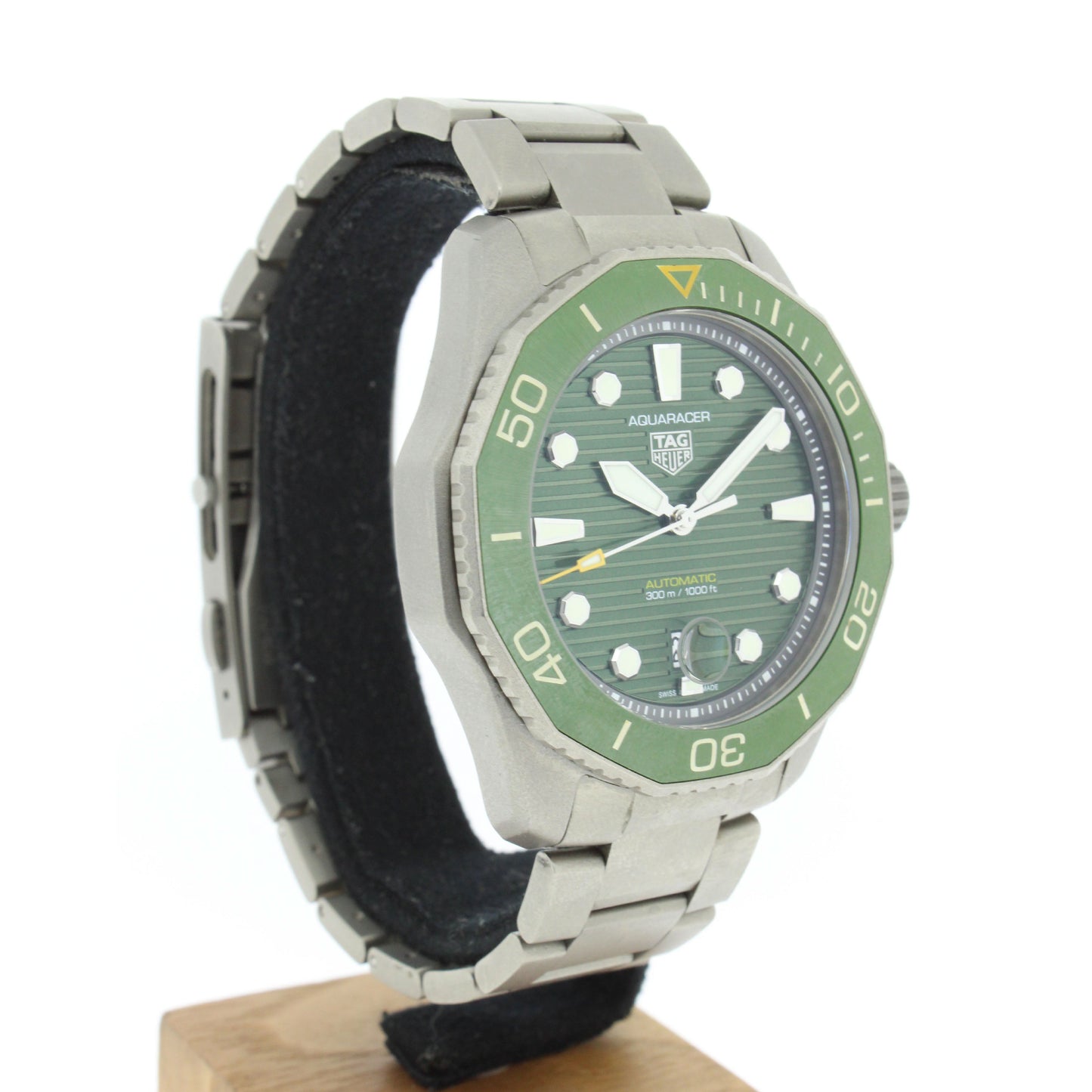 Tag Heuer Aquaracer WBP208B 43mm Titanium