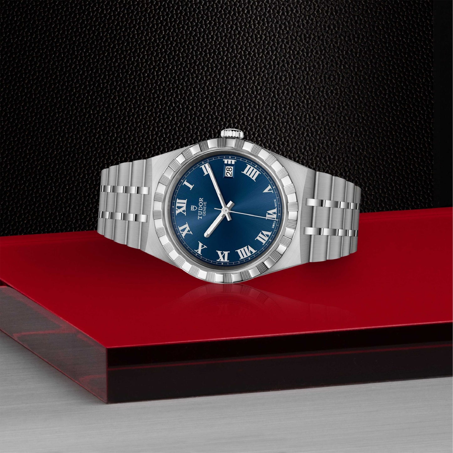 ROYAL | 38mm Steel Case Blue dial
