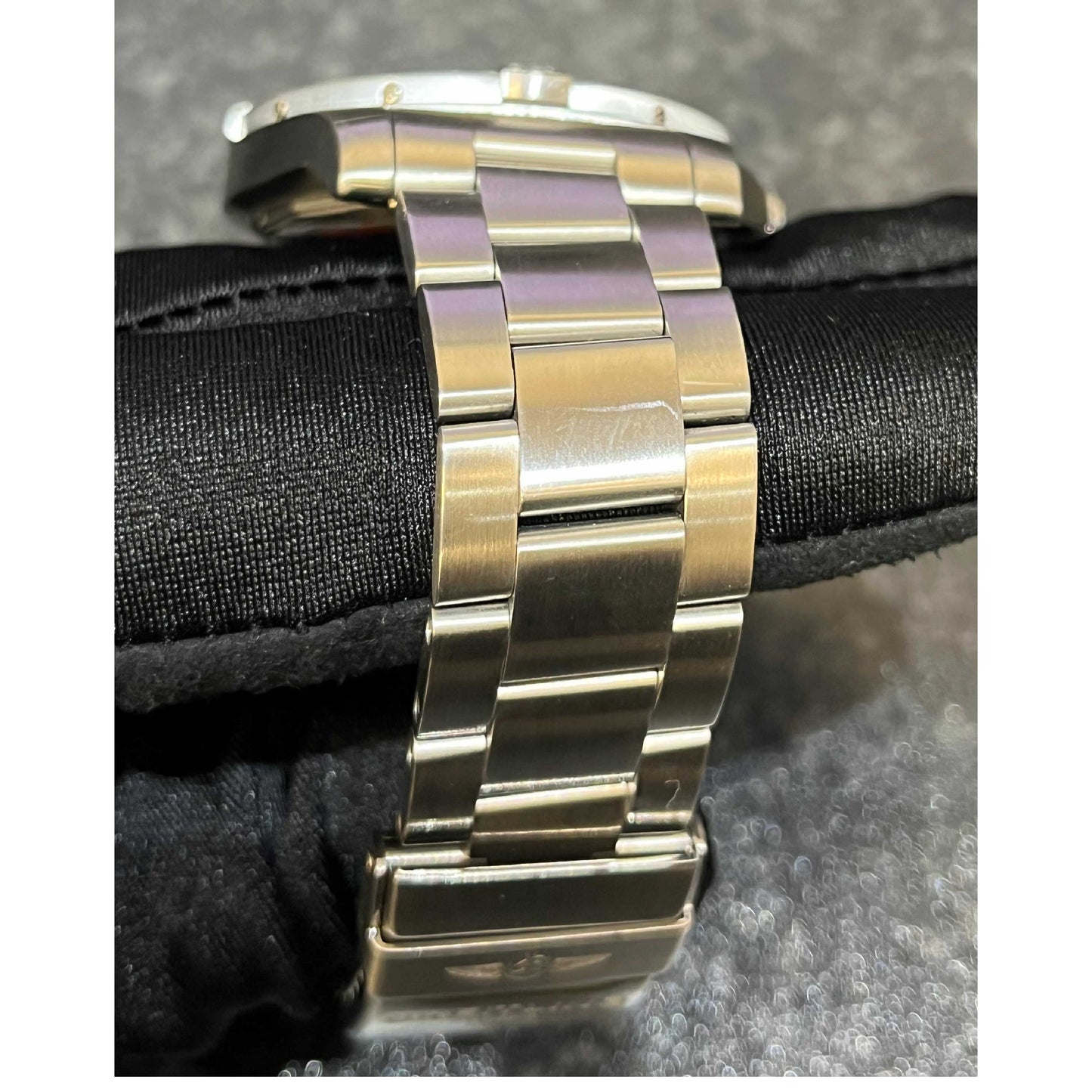 Limited Edition | FBI Avenger II GMT A323901B/BG95