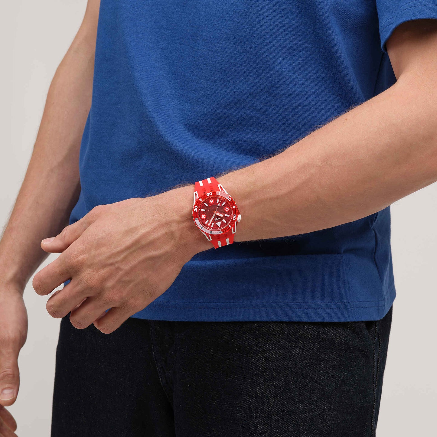 SWATCH Lion's Mane 44mm