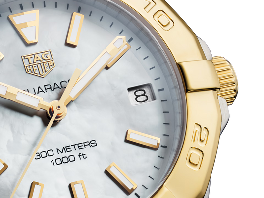 Aquaracer 32mm Ladies Watch