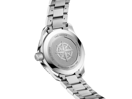 TAG Heuer Aquaracer Professional 200 Solargraph