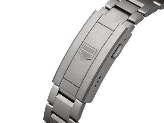 Aquaracer Professional 200 Solargraph Titanium