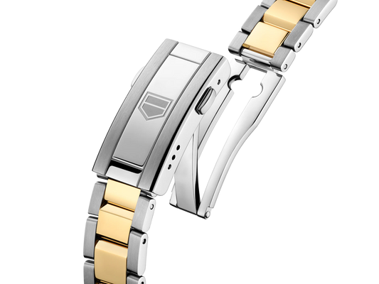 TAG Heuer Aquaracer Professional 200 Solargraph