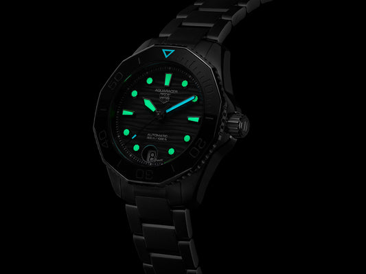 TAG Heuer Aquaracer Professional 300 Date
