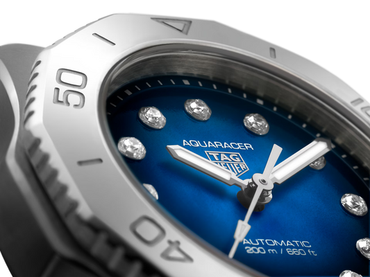 LADIES AQUARACER PROFESSIONAL 200 DATE